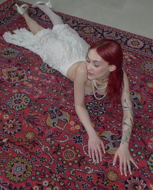 Alina, still 3