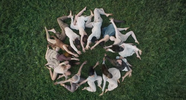 Prayer, still 2