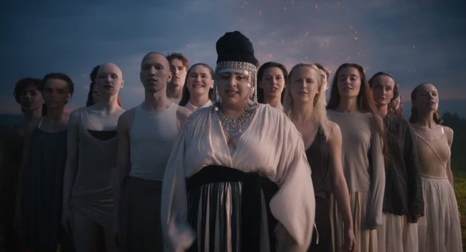 Prayer, still 4